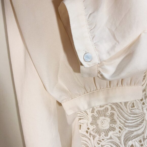 ANTHRO MAEVE Ivory Floral Lace Crochet Front Blouse 8 - Picture 5 of 11